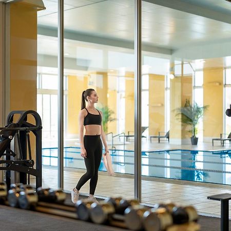 Oriental Hotel Okinawa Resort & Spa Наго Екстериор снимка The gym at the hotel