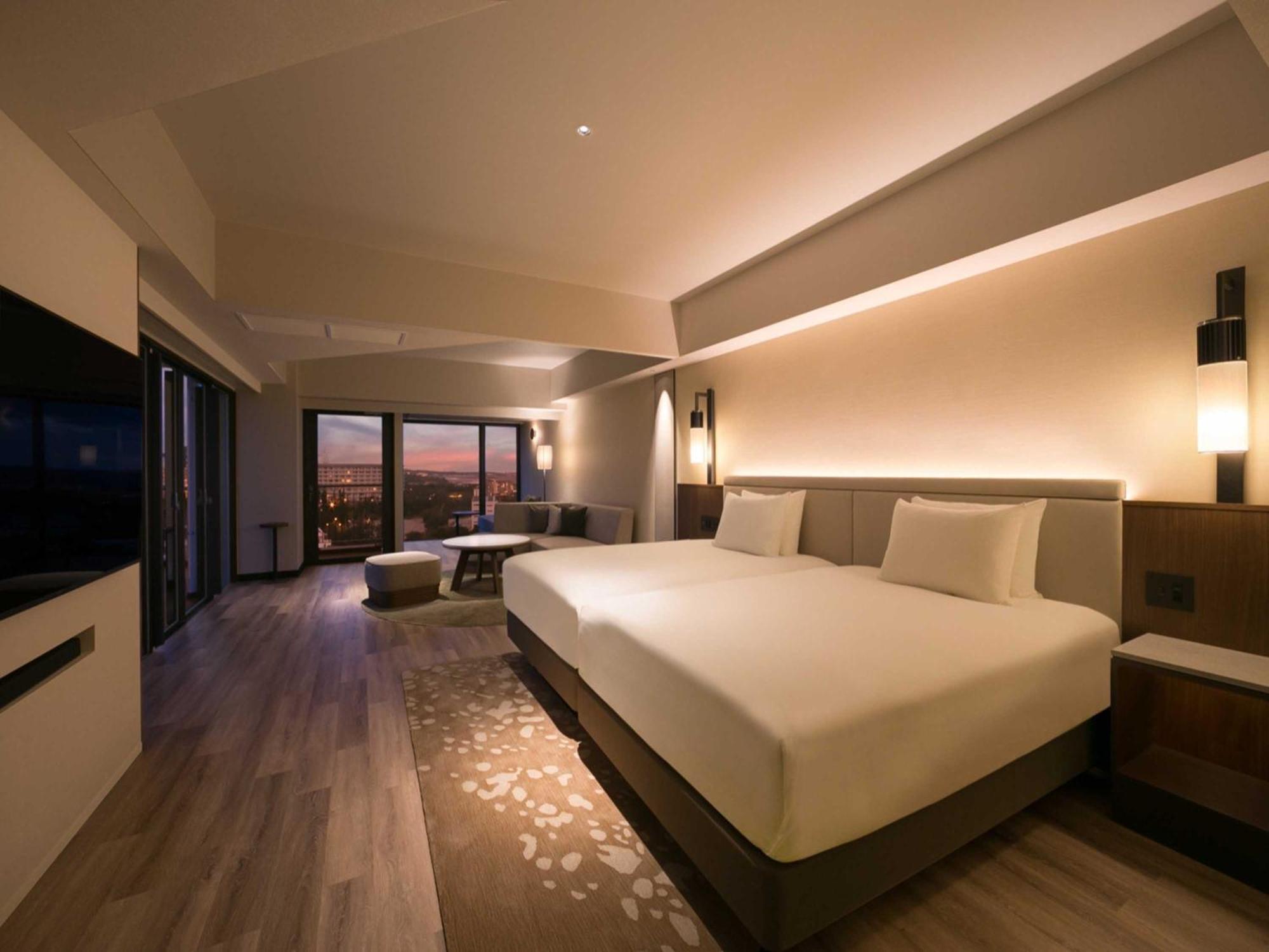 Oriental Hotel Okinawa Resort & Spa Наго Екстериор снимка Deluxe Suite